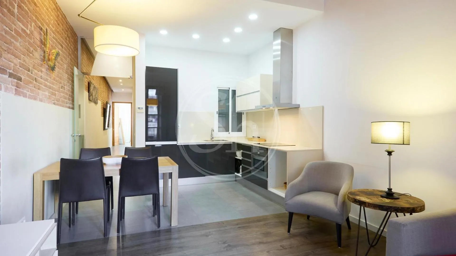 Bonito Apartamento En Aribau Barcelona Apartment