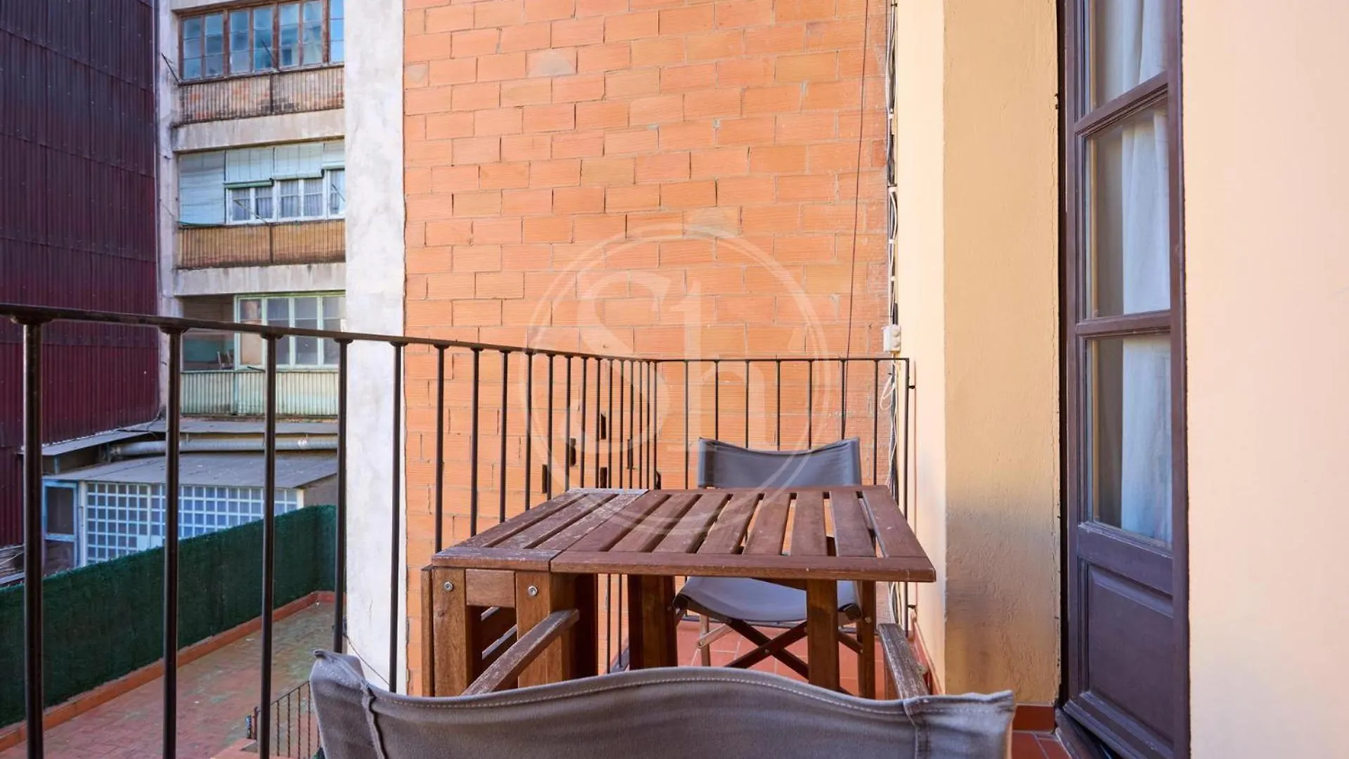 Apartment Bonito Apartamento En Aribau Barcelona
